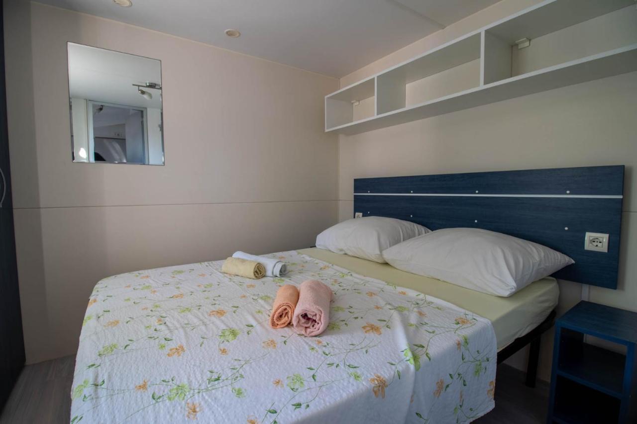 Mobile Homes Bonaca Srima Exterior photo